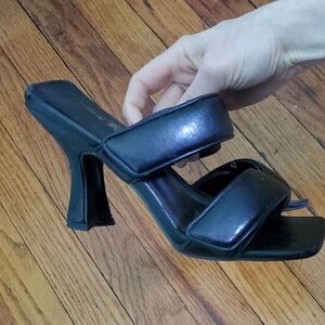 Black Women's Sandals